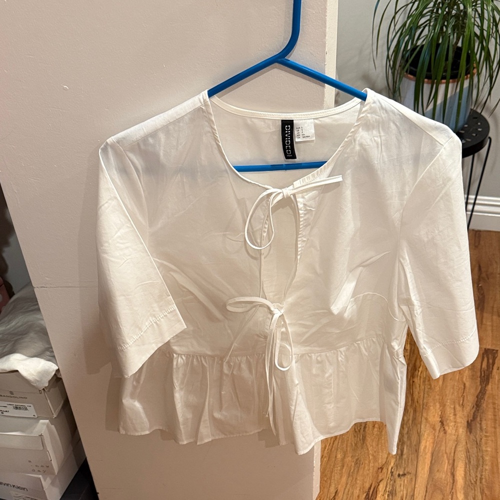 H&M Cream Tie-Front Blouse